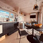 Buqez Eco - House 17 - Seaview *