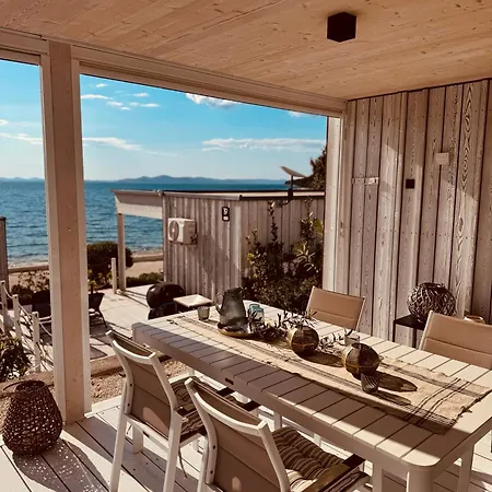 Buqez Eco - House 17 - Seaview * Drage