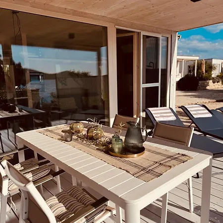 וילה Buqez Eco - Calm House 17 דראגה