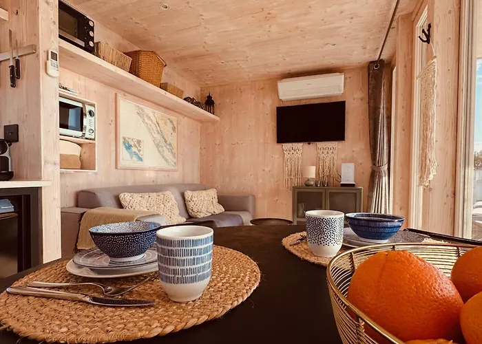 Buqez Eco - House 17 - Seaview Willa