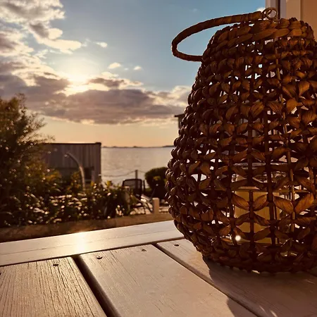 Willa Buqez Eco - House 17 - Seaview Drage