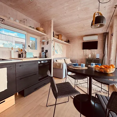 Buqez Eco - House 17 - Seaview *