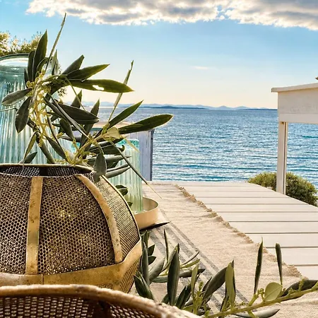 Buqez Eco - House 17 - Seaview * Drage